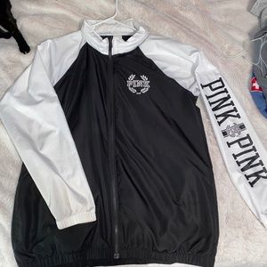 VS PINK windbreaker